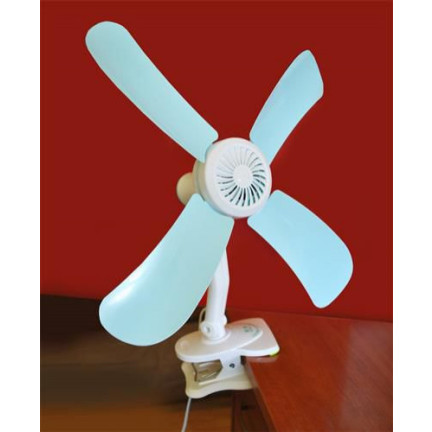 DO3 anglický ventilátor s lopatkou o průměru 45 cm a sponou