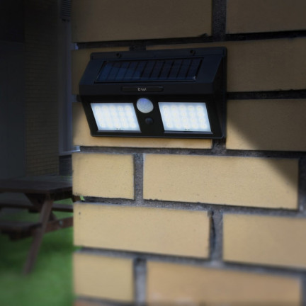 TG56408 dvojitá solární lampa se senzorem