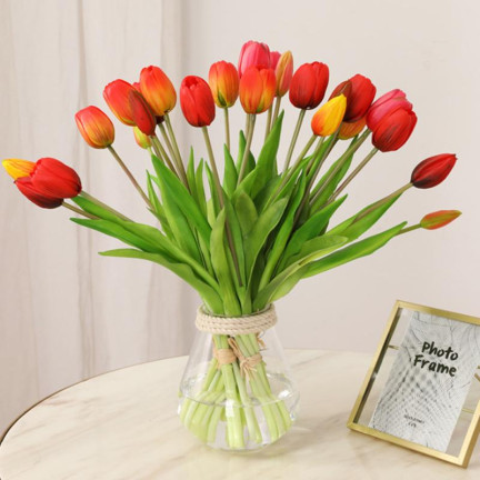 CV17690-7 kytice silikonových tulipánů s gumovým povrchem, 3 ks, luxusní červené tulipány, jako živé