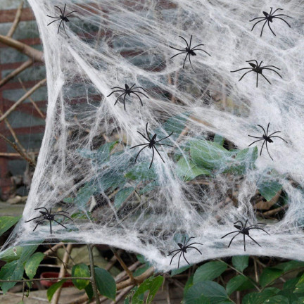 Umělá pavučina, bílá, s pavouky, halloweenská dekorace, 4 pavouci