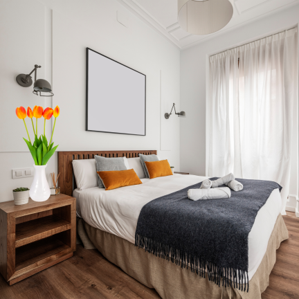 CV31218-5 kytice tulipánů z pěnové gumy, 5 ks, realistická, perforovaná, oranžová