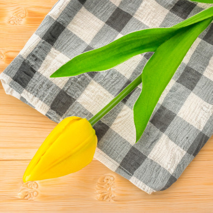 CV31234-2 žlutý tulipán, vypadá jako živá květina, umělá květina do kytice nebo dekorace