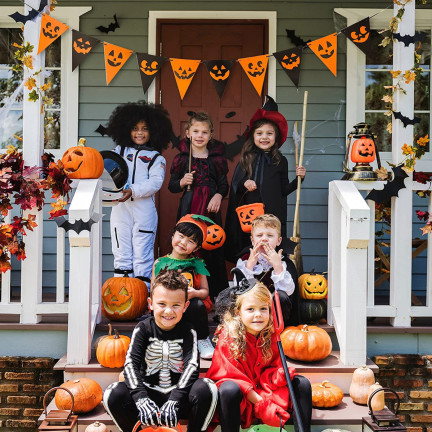 Halloweenská girlanda s balónky, papírová, směs barev, s dýněmi, přívěsky, 3 m