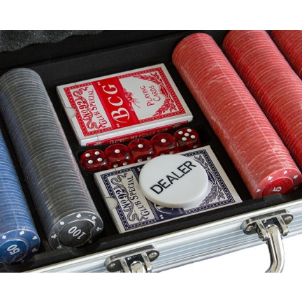 KK54 sada na texaský poker – 500 žetonů, karty, kufřík