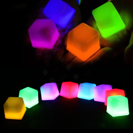 TG53193 barevné fluorescenční svítící kostky ledu, 12 ks, kostka ledu