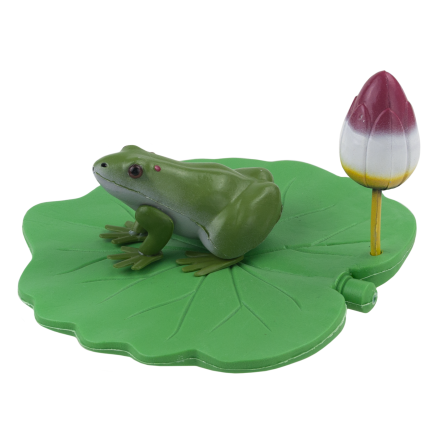 IM037 plastová dekorativní žába na tulipánovém listu do jezírka