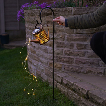 TG71284 solární lampa ve tvaru konevky, solární zahradní lampa do zahrady, dekorativní