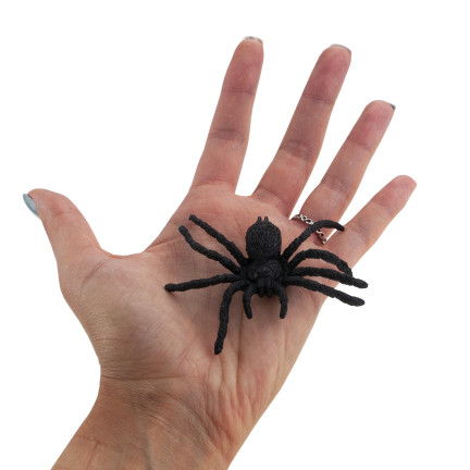 Umělé pavouky, černé, halloweenská dekorace, realistické, 6 ks/sada