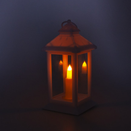 LED lucerna, bílá, na baterie, teplé světlo, imituje plamen, s uchem, výška 17 cm