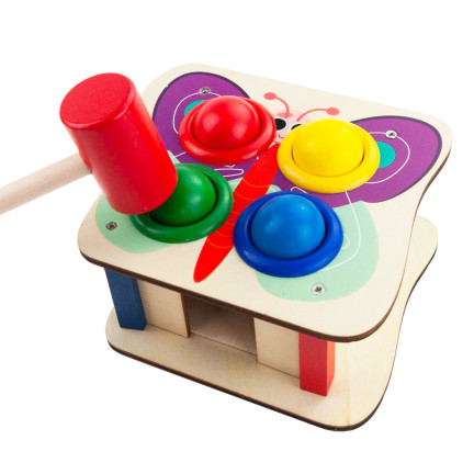 TG67016 Montessori hra s dřevěnými kolíčky + barevné kladívko na propichování
