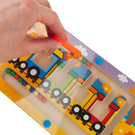 TG67022 dřevěný magnetický bludiště s vláčkem – Montessori