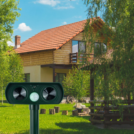 TG72970 – solární ultrazvukový odpuzovač zvířat do zahrady – psi, ptáci, kočky, krysy, kuny