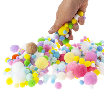 Kreativní plyšové pompony, různé barvy, různé velikosti, pastelové, 1–3 cm, sada 450 ks.