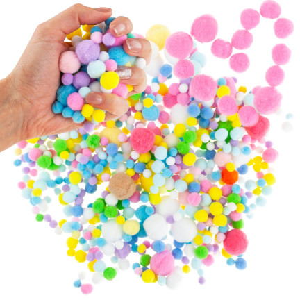 Kreativní plyšové pompony, různé barvy, různé velikosti, pastelové, 1–3 cm, sada 450 ks.