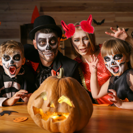 TG84488 čelenka s rohy na Halloween s kožešinou, červená